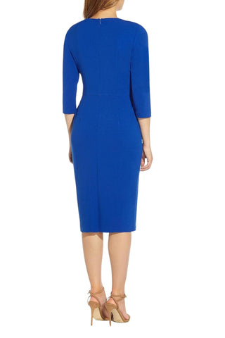 Vestido de crepé de punto liso con cuello redondo, manga 3/4, lazo en la cintura, cierre en la espalda y cierre de cremallera de Adrianna Papell
