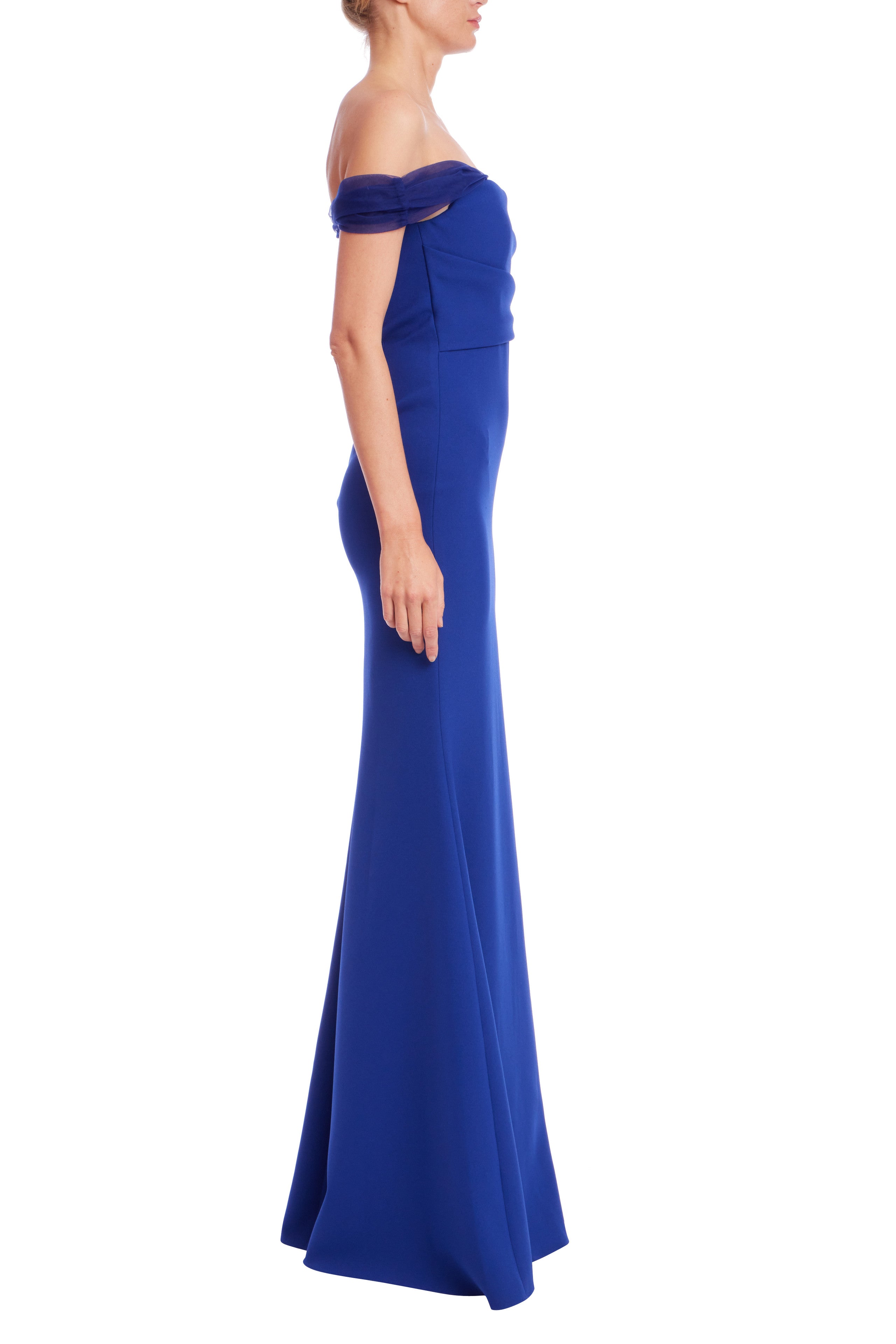 Badgley Mischka Drape Off-the-Shoulder Sleeves Pleat Bodice Mermaid Go Curated Brands Badgley Mischka Drape Off-the-Shoulder Sleeves Pleat Bodice Mermaid Go Curated Brands