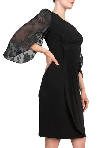 Robe fourreau transparente à manches trois-quarts et motif floral, détails torsadés sur le côté, Connected Apparel