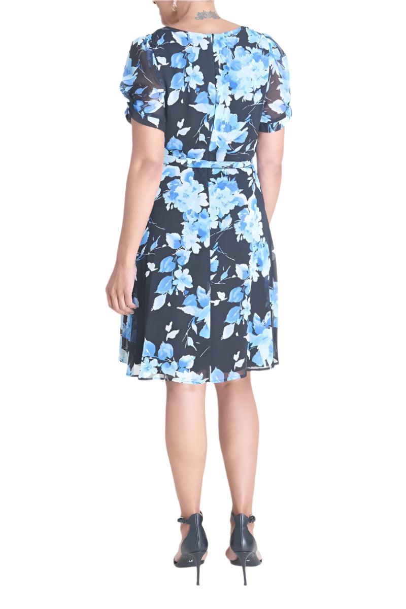 connected apparel chiffon dress Connected Apparel Floral Chiffon Style Dress with Ruched Collar Size 10