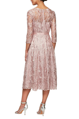 Alex Evenings Illusion Neckline 3/4 Sleeves Tie Waist A-Line Floral La Curated Brands Alex Evenings Illusion Neckline 3/4 Sleeves Tie Waist A-Line Floral La Curated Brands